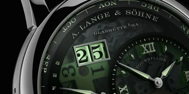 Wenn Ewigkeit leuchtet: Die stille Radikalität der LANGE 1 TOURBILLON EWIGER KALENDER „Lumen“