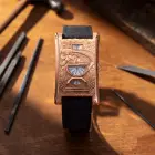 Chronos im Goldkäfig: Warum die Neo Digiteur Chronos mehr Skulptur als Uhr ist