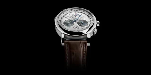 Lange Triple Split: Der Größenwahn trägt Grau