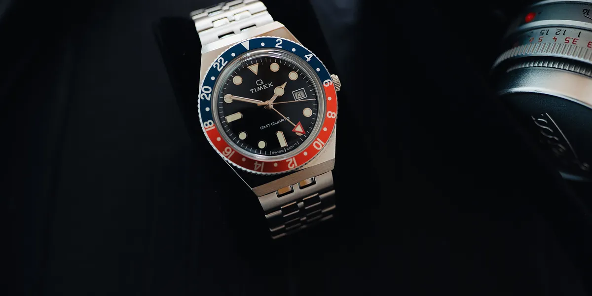 Boarding Pass fürs Handgelenk: Q Timex GMT Pepsi